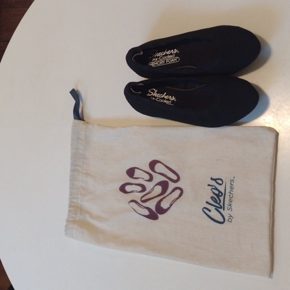 NIB Sketchers Memory Foam Cleo's Flats Size 6